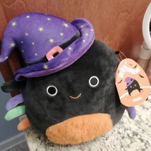 Squishmallows Gildie the Spider 8”